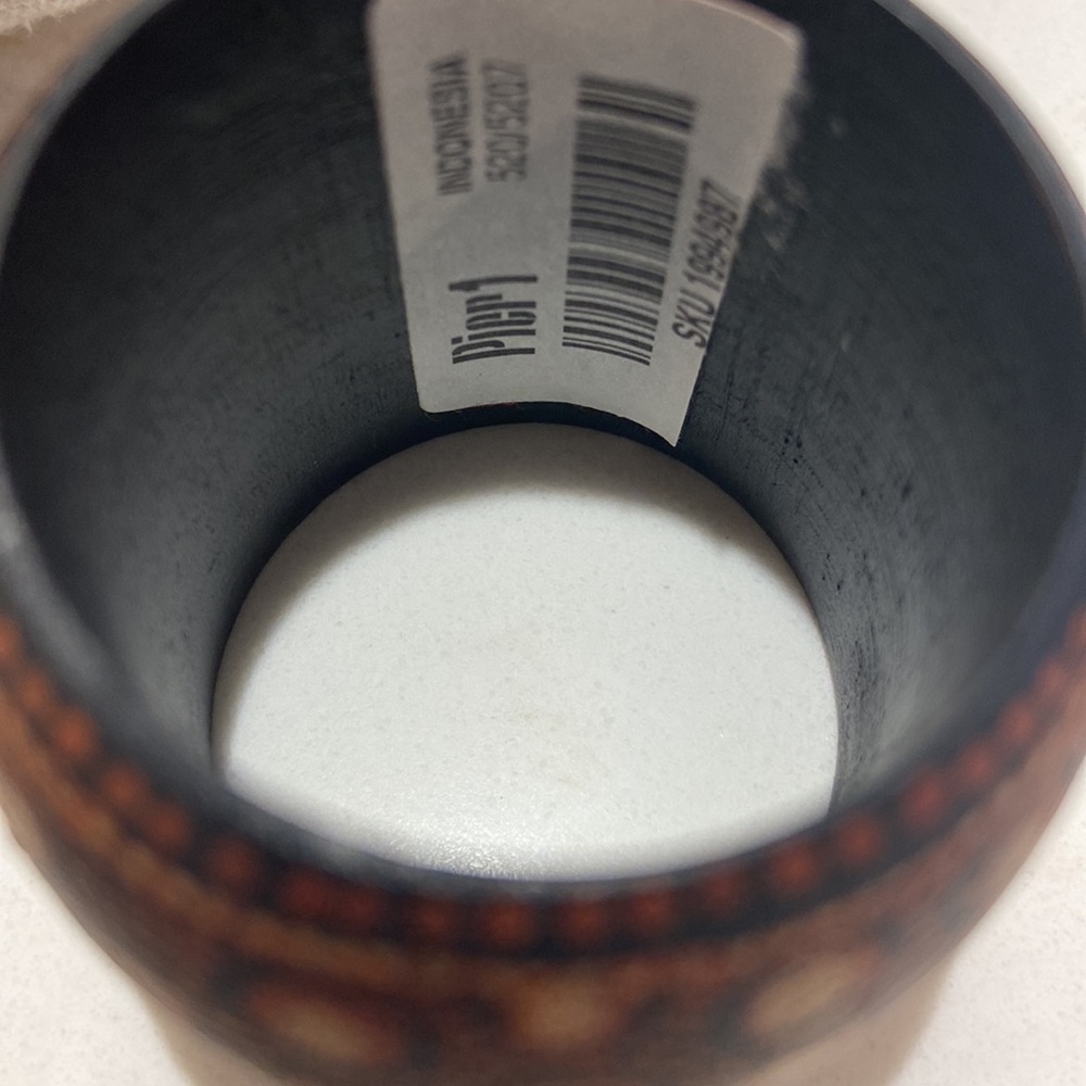Pier 1 Wooden Napkin Rings NWT - Picture 3 of 3